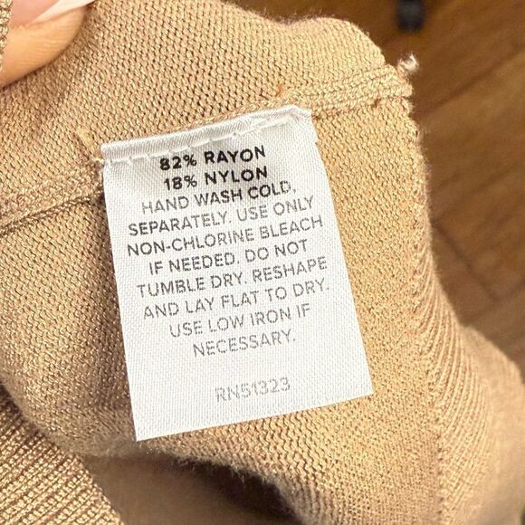 Halogen contrast Trim Sweater Tan Black V-neck Slit Sleeves - Picture 9 of 11